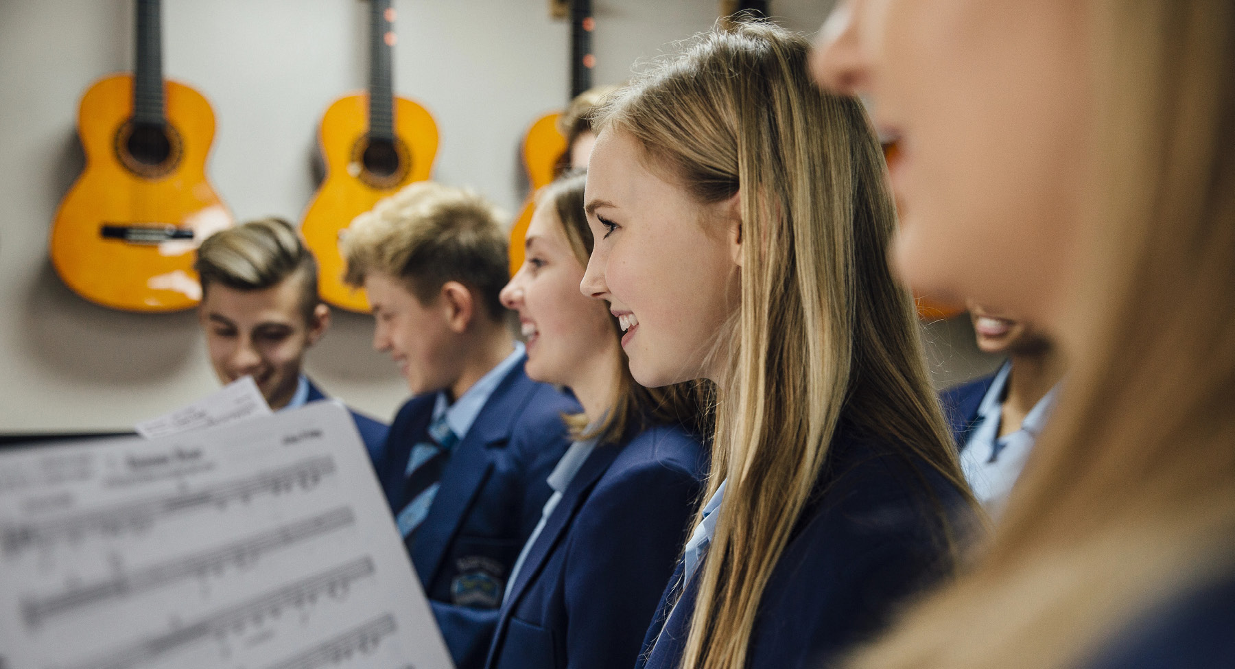 25-02_Header_Bus-mieten_Chorreisen_Musikausfluege